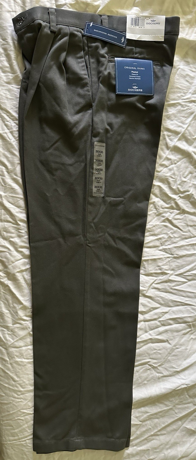 NWT DOCKERS CLASSIC FIT PANTS CREASED LEG 30X30 100% COTTON GREEN