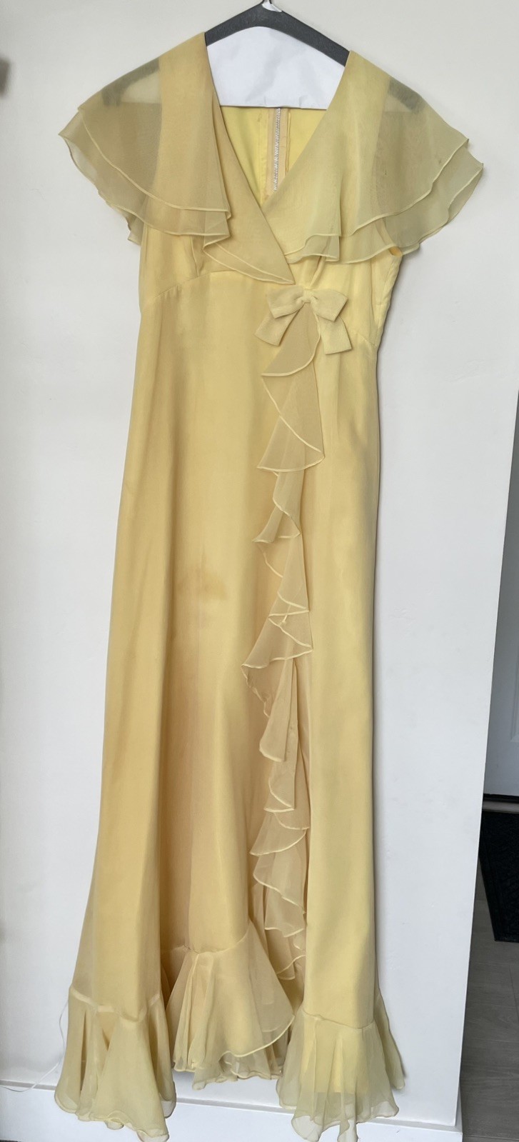 1970\'s Vintage Yellow Maxi Dress With Sheer Cape Size Small 1970\'s Vintage Yellow Maxi Dress With Sheer Cape Size Small