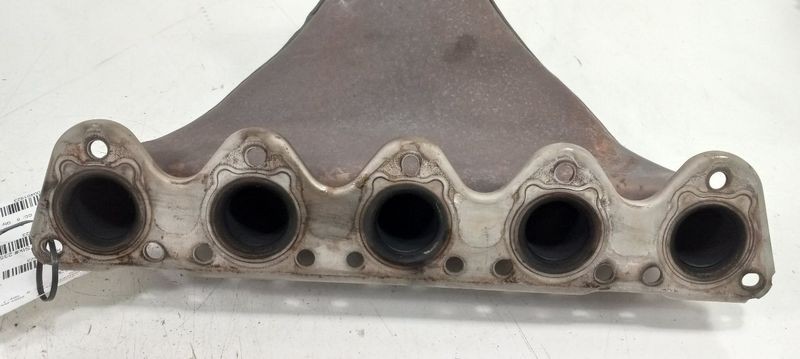 2006-2007 Volkswagen Rabbit 2.5L Exhaust Manifold Exhaust Header Part OEM