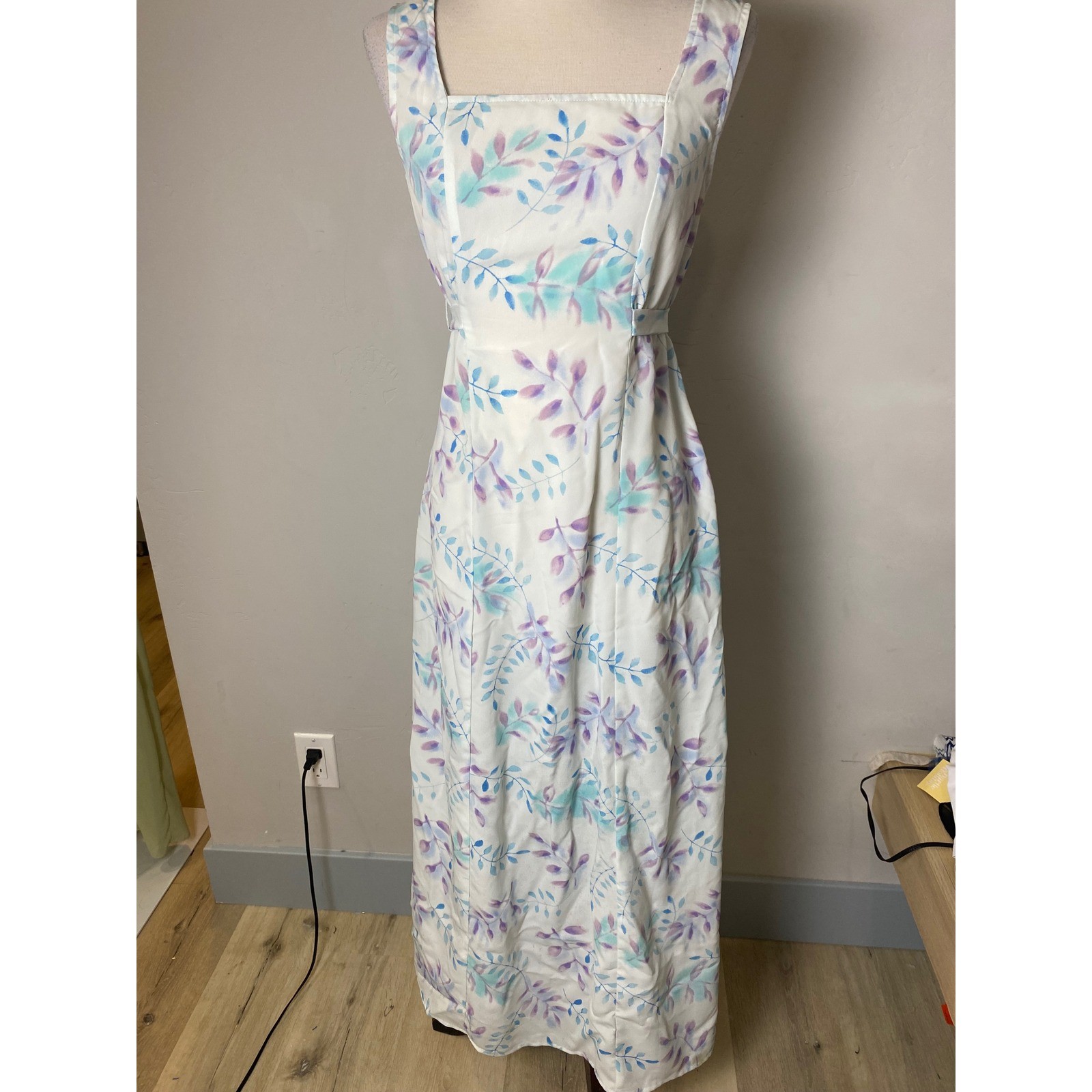 Jonathan Martin 90\'s Vintage Maxi Dress White Leaf Cottagecore Teacher 11/12