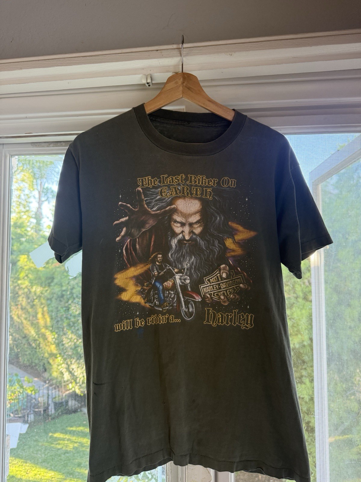 Vintage 1988 Harley FADED 3D Emblem Last Biker On Earth Wizard T-Shirt Rare L