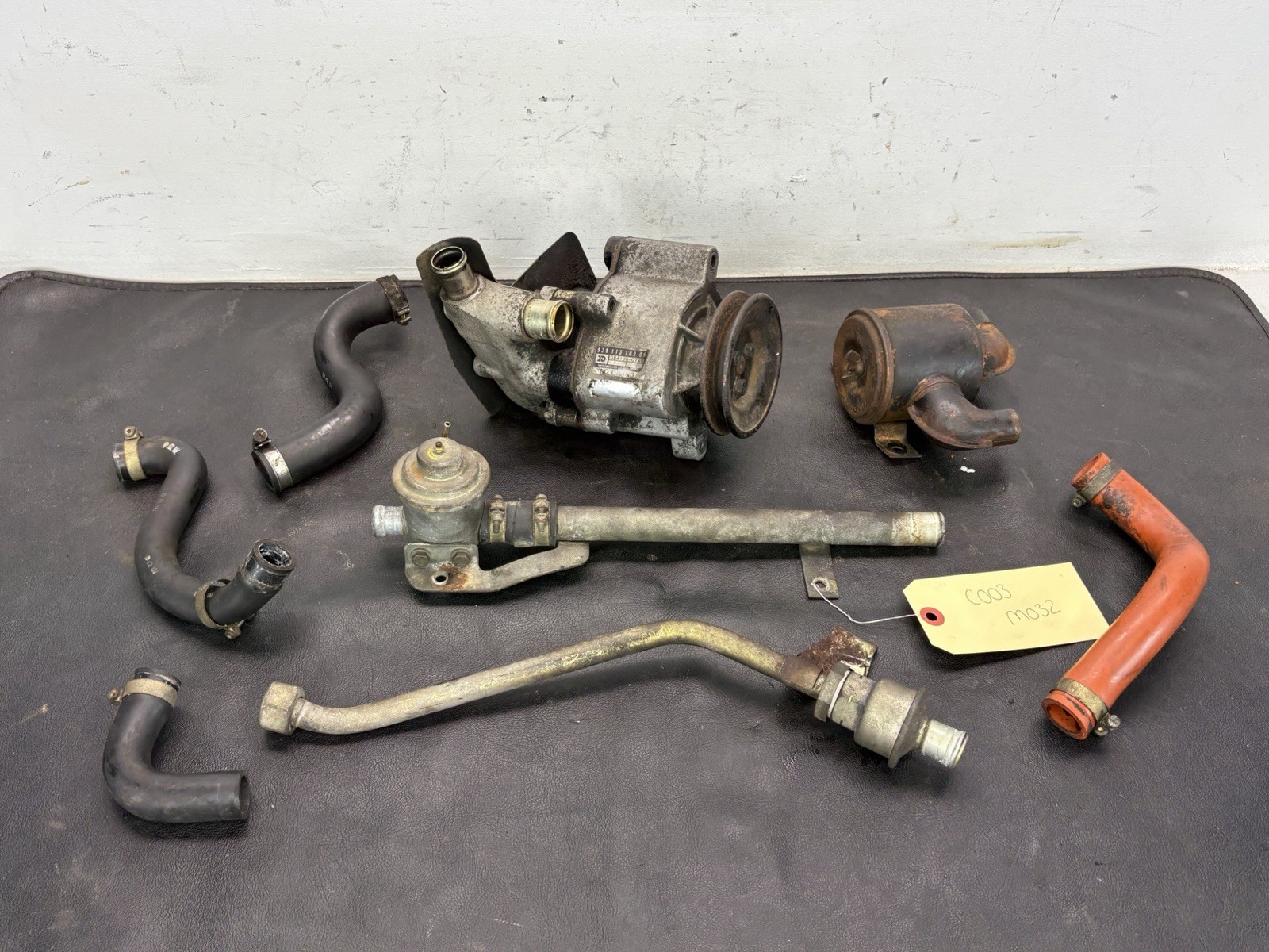 1978-1995 Porsche 928 Air Pump Assembly W/ Misc Parts Core