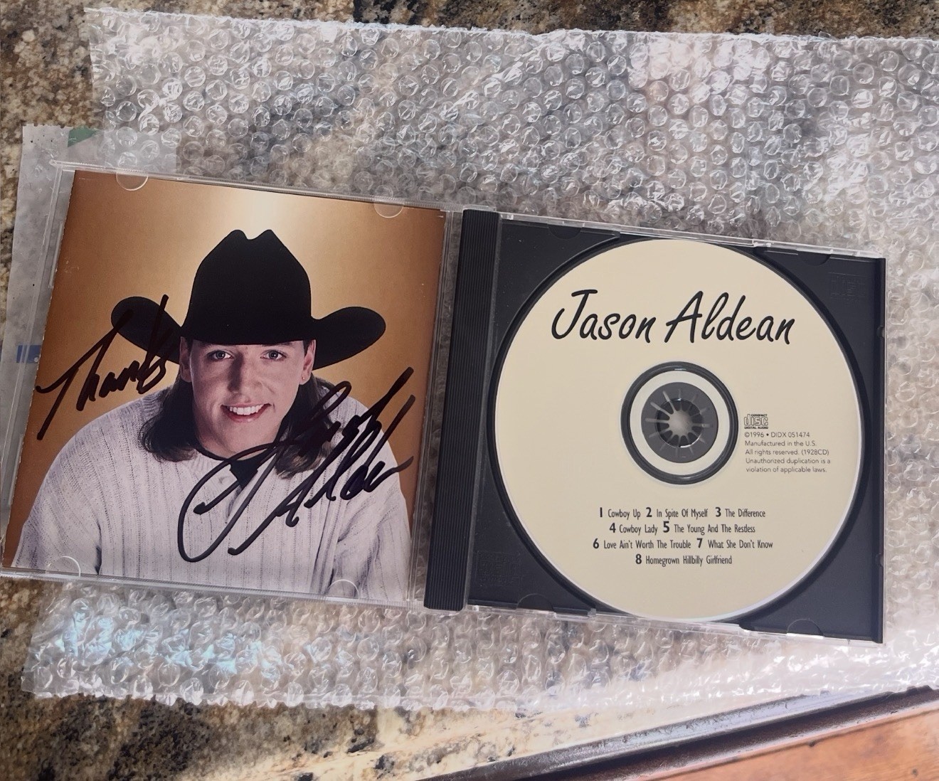 Jason Aldean Signed Original Music CD (Autograph Not Authenticated)