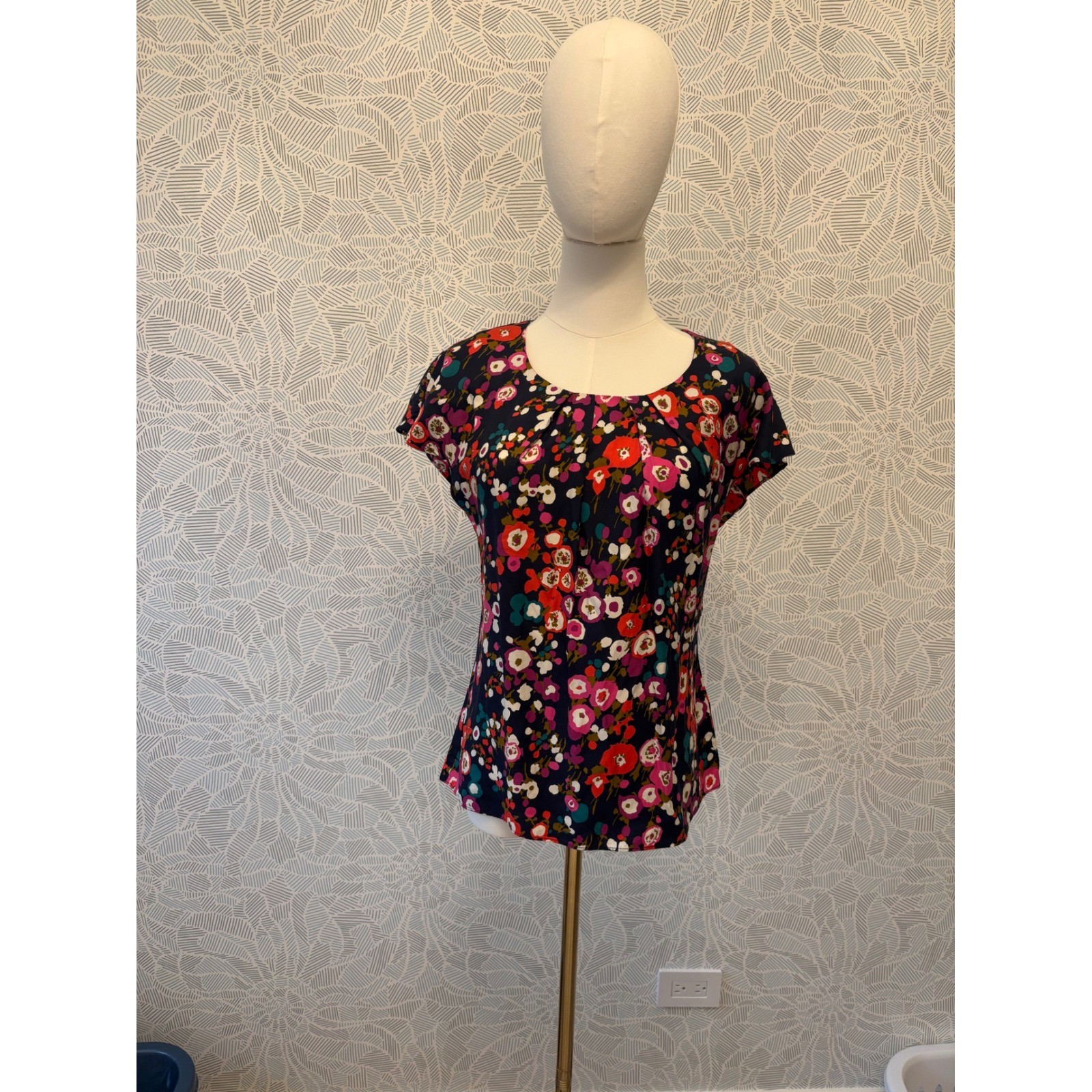 Boden Navy Blue Floral Silk Blend Cap Sleeve Blouse WA641 US 2 UK 6