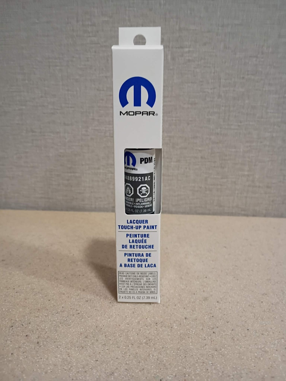 Mopar 68623416AA (CDM/PDM) Touch Up Paint Pen Mineral Grey Metallic Mopar 68623416AA (CDM/PDM) Touch Up Paint Pen Mineral Grey Metallic
