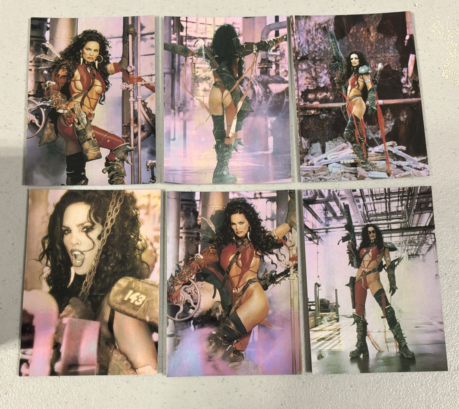 JULIE STRAIN - Set Of 6 Omnichrome Cards And 72 Base Cards Heavy Metal FAKK2