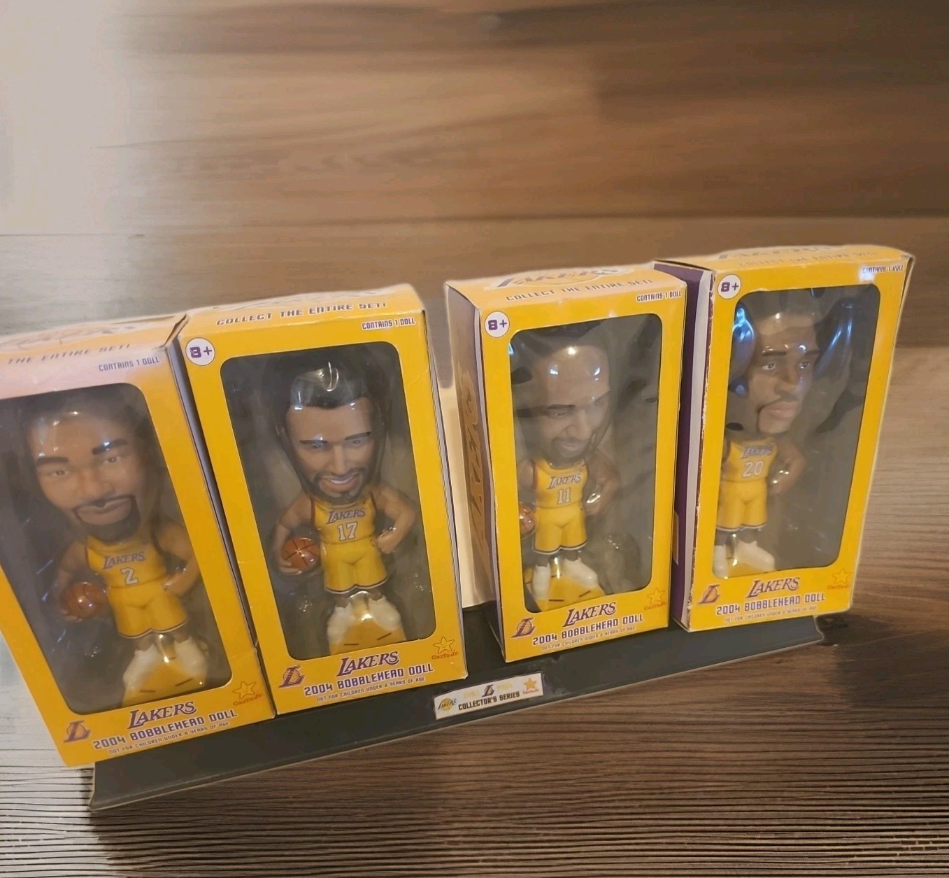 Los Angeles Lakers 2004 Carl\'s Jr Upper Deck Bobbleheads Malone, Payton Fox Fis Los Angeles Lakers 2004 Carl\'s Jr Upper Deck Bobbleheads Malone, Payton Fox Fis