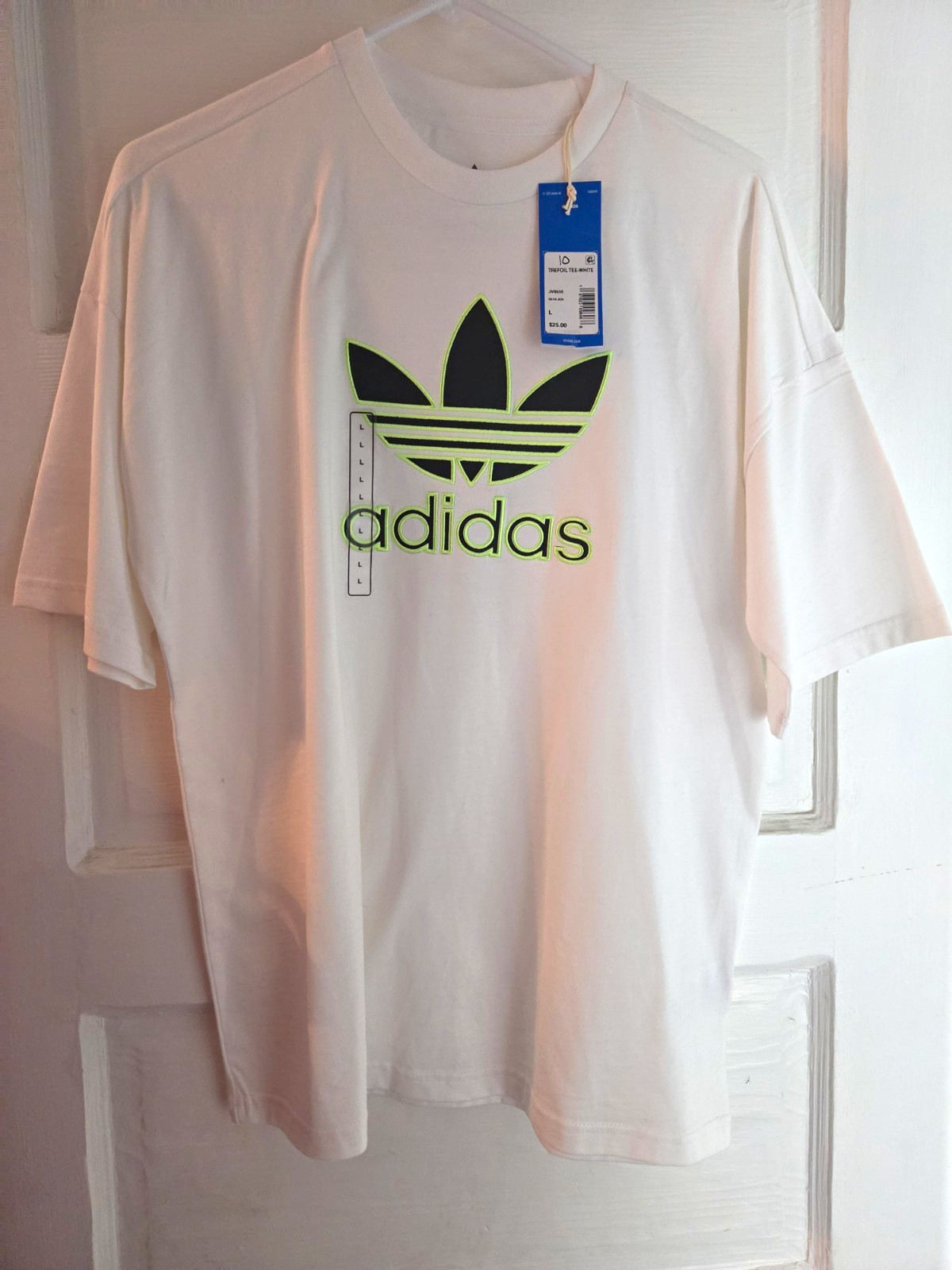 adidas Originals Trefoil Graphic Logo T-Shirt White Cotton Jersey Crew Neck L adidas Originals Trefoil Graphic Logo T-Shirt White Cotton Jersey Crew Neck L