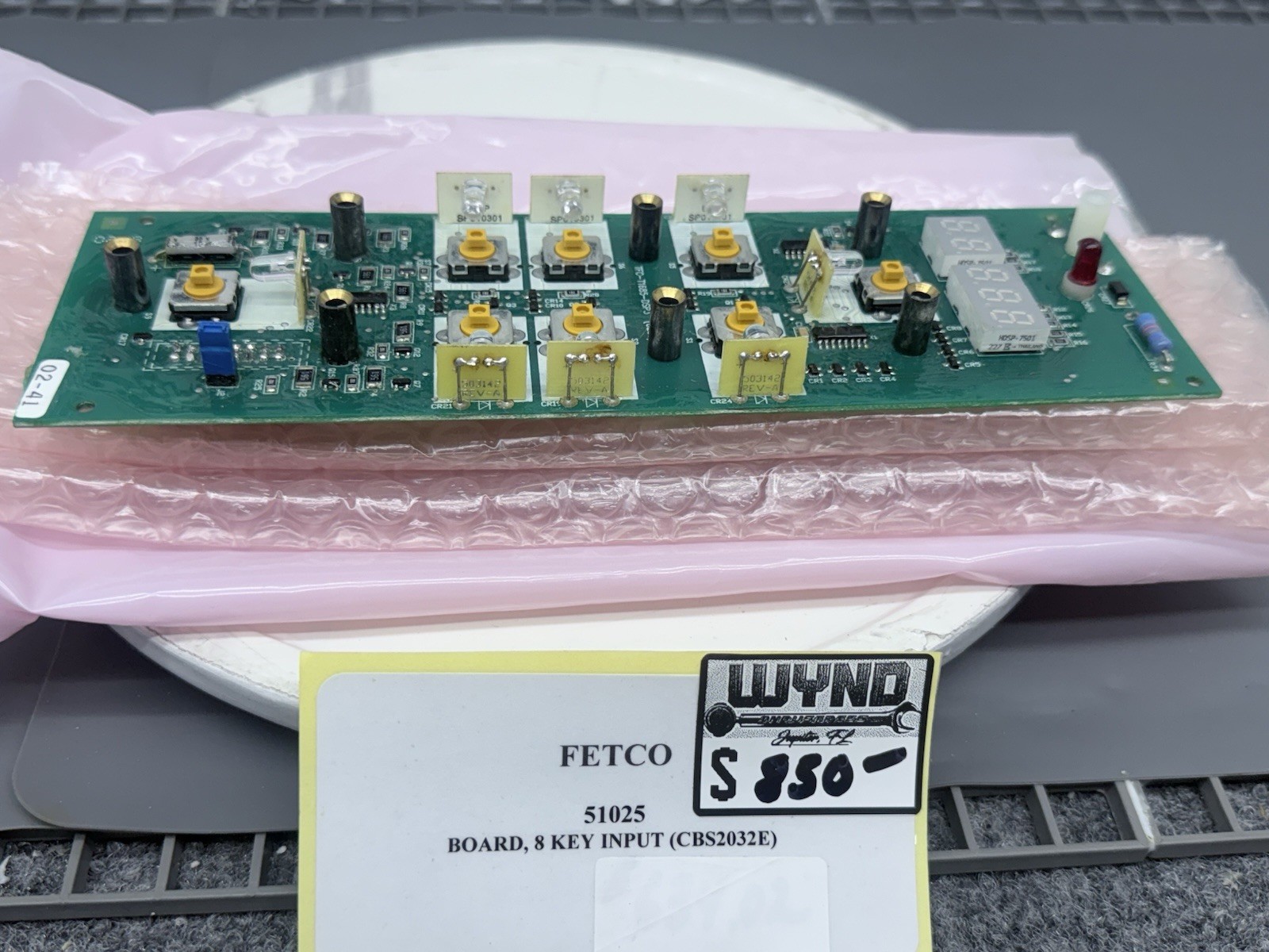 (NEW) Fetco 8 Key Input Board (CBS2032E) Part # 51025