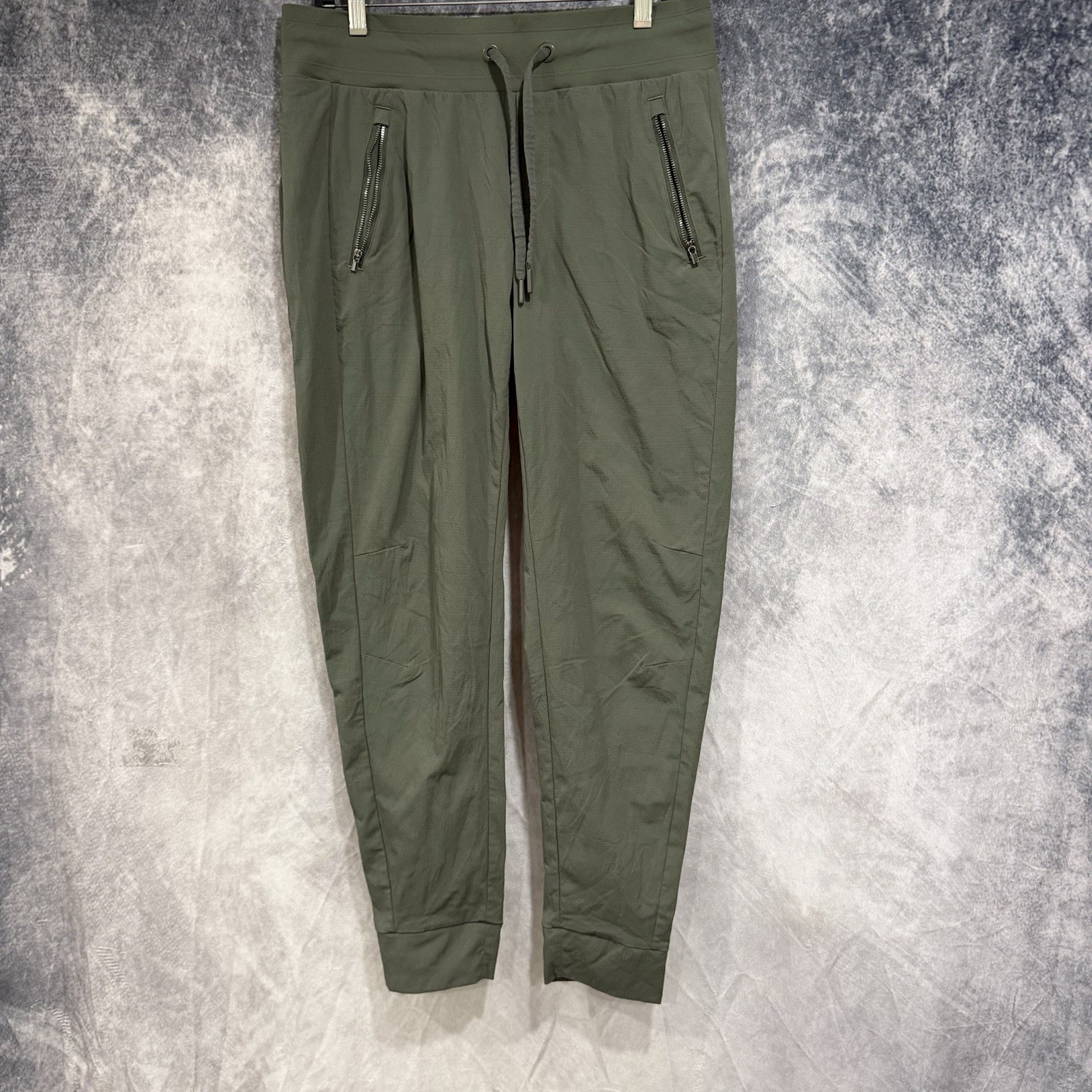 Athleta Women 10 Olive Green Trekkie North Jogger Pants Zip Pockets Stretch Athleta Women 10 Olive Green Trekkie North Jogger Pants Zip Pockets Stretch