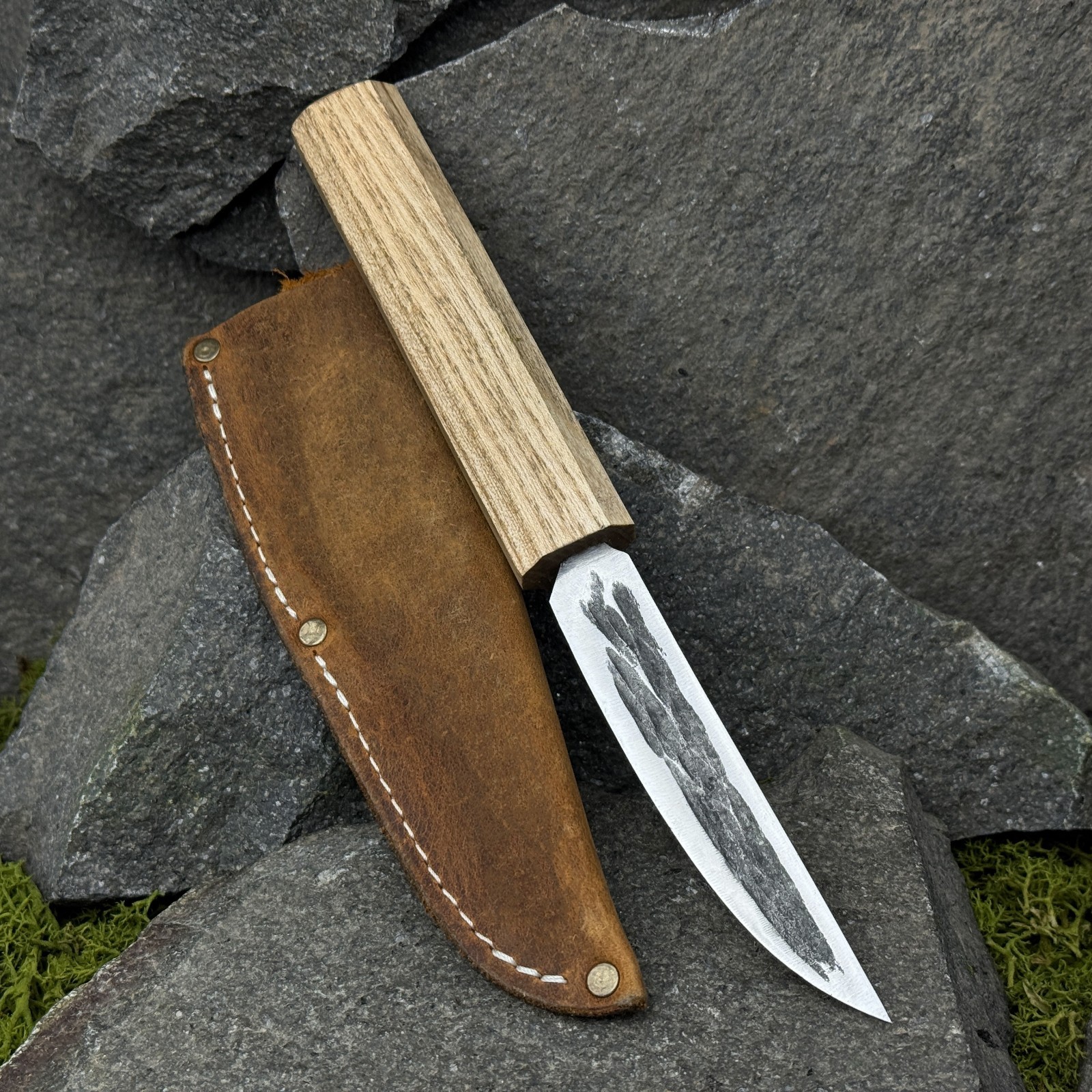 Yakut Knife Hand Forged Bushcraft Knife Camping Knife 52100 Steel Blade Yakut Knife Hand Forged Bushcraft Knife Camping Knife 52100 Steel Blade