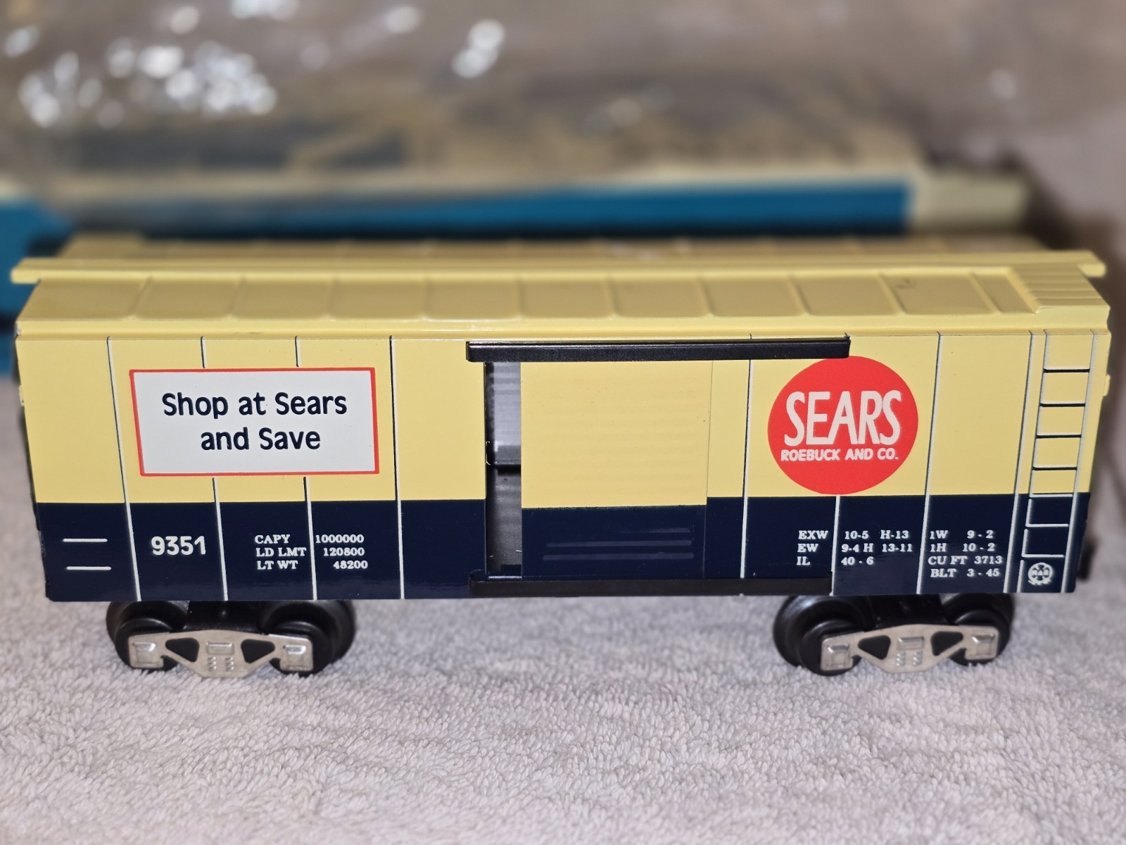 MARX TRAINS MODERN O Scale No. 9351 SEARS ROEBUCK AND CO. TINPLATE LITHO BOXCAR