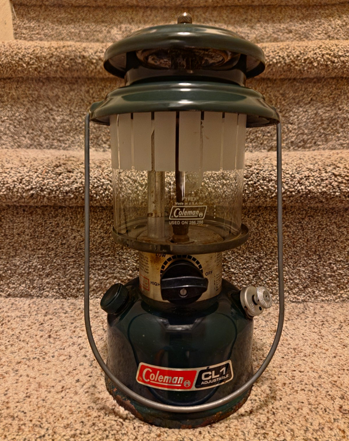 Coleman CL1 Adjustable Single Mantle Lantern