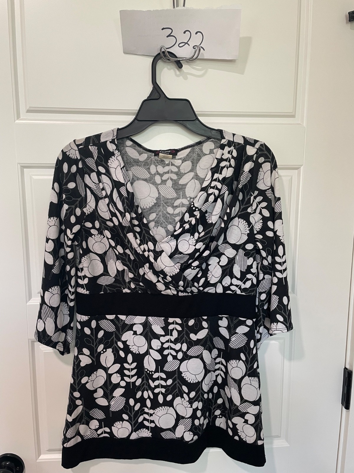 Cocomo Petite Women\'s Blouse, Size Petite(look at measurements in photos)