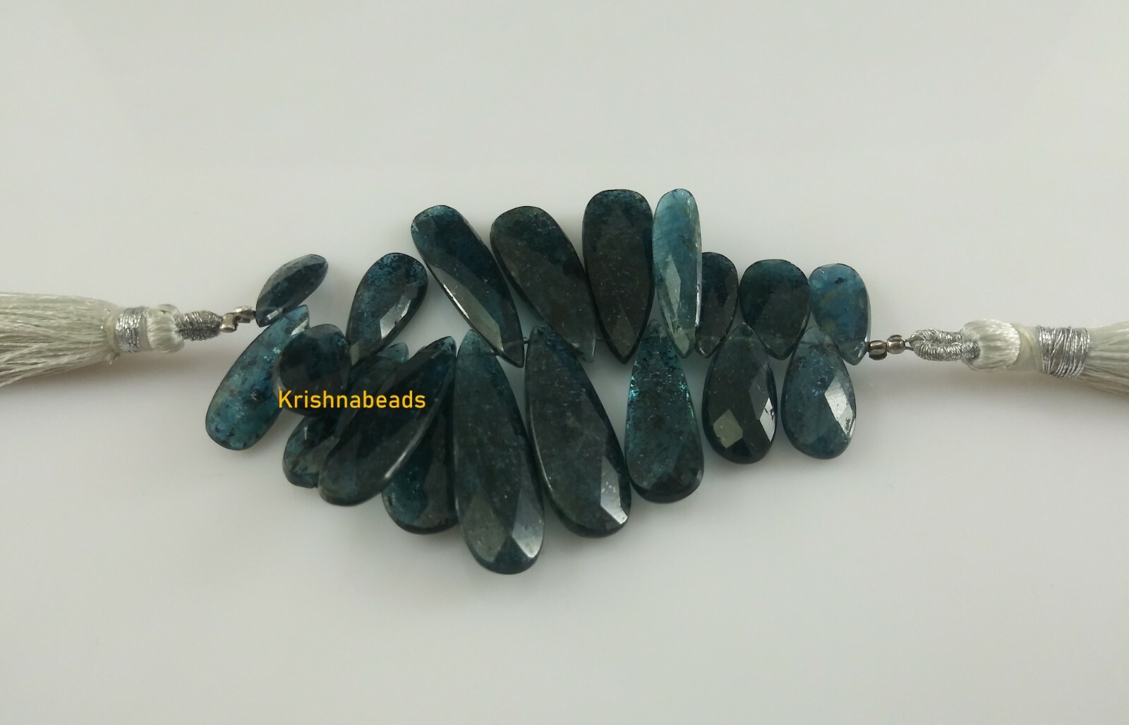 145Ct Natural Indigo Kyanite Pear 7x19-10x27mm Faceted Gemstone Beads 2.5\