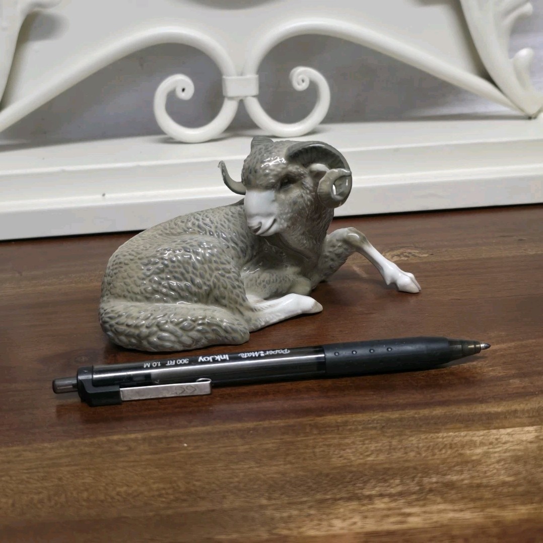 Vintage Eschenbach Karner Porcelain Hand Painted Ram Figurine Germany K512 Vintage Eschenbach Karner Porcelain Hand Painted Ram Figurine Germany K512