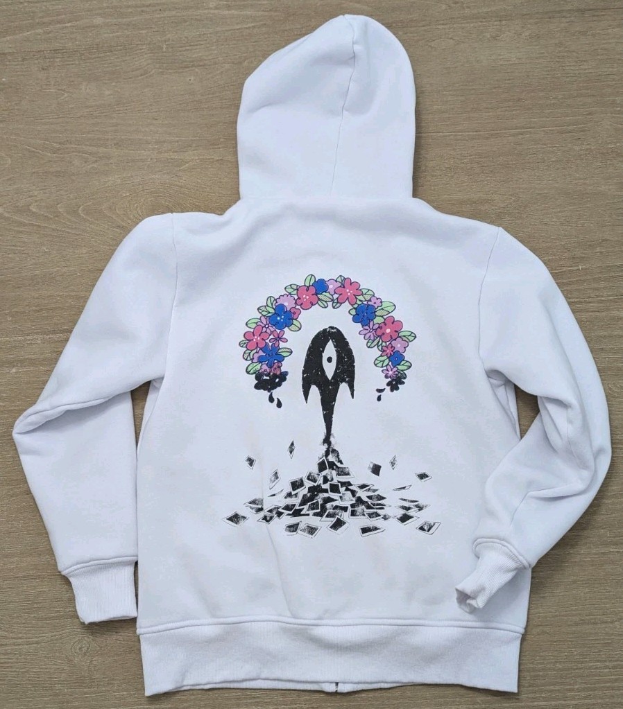 Omori 143 Hoodie Medium Fangamer