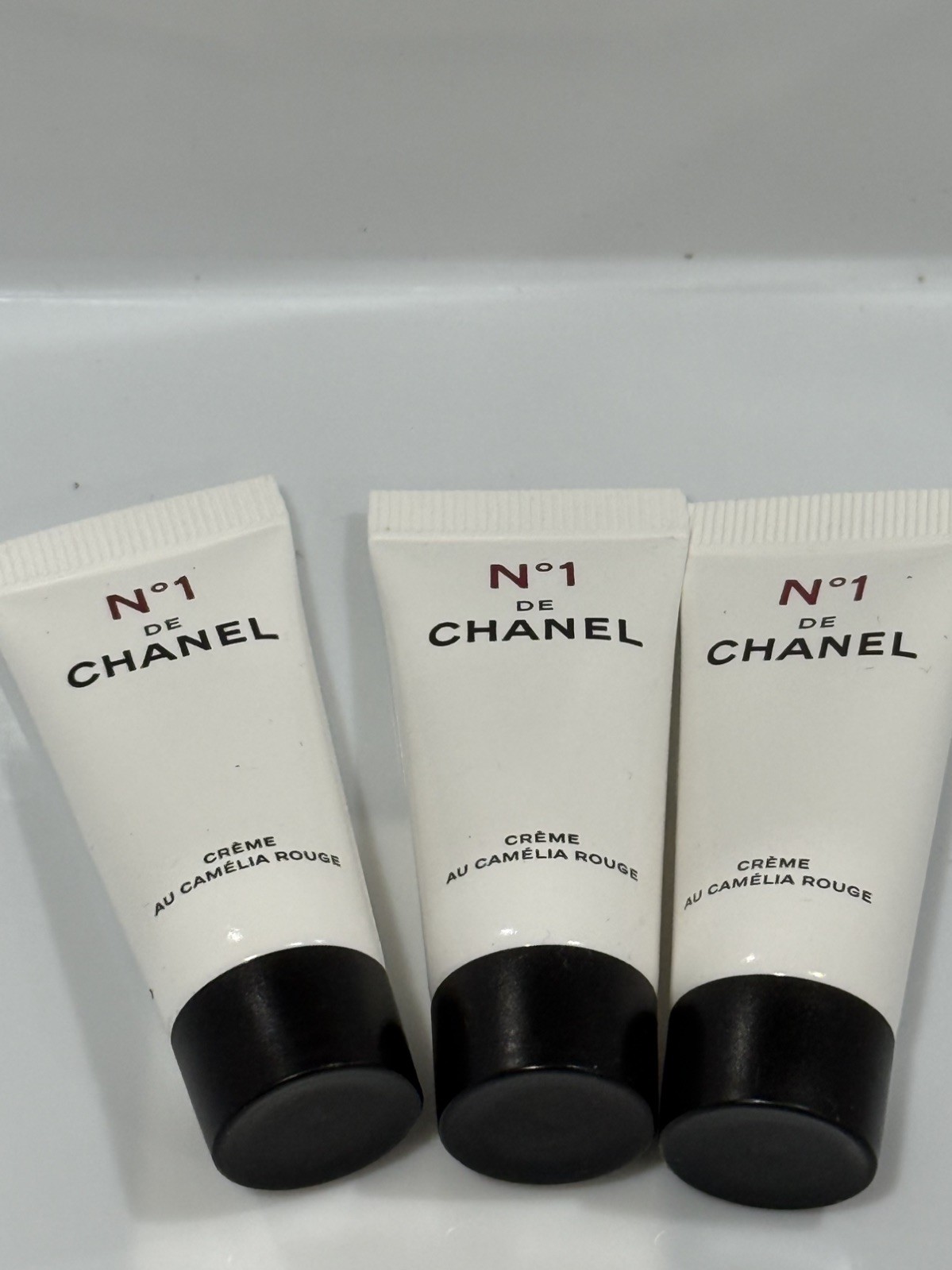 Chanel N°1 DE Chanel CREME 5ml / .17fl oz x 3 SAMPLE TUBES Chanel N°1 DE Chanel CREME 5ml / .17fl oz x 3 SAMPLE TUBES