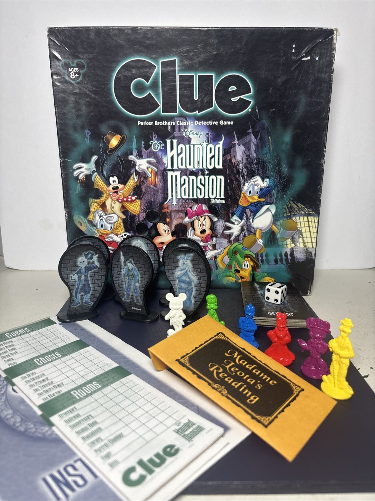 Clue Disney Haunted Mansion Edition Board Game Parker Bros 2004 COMPLETE Clue Disney Haunted Mansion Edition Board Game Parker Bros 2004 COMPLETE