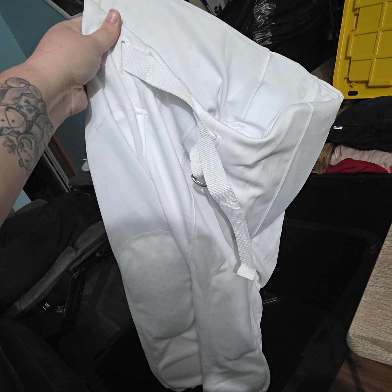Champro Youth Unisex Football Pants & Tights, White, Size 2XL (Needs Cleaning) Champro Youth Unisex Football Pants & Tights, White, Size 2XL (Needs Cleaning)