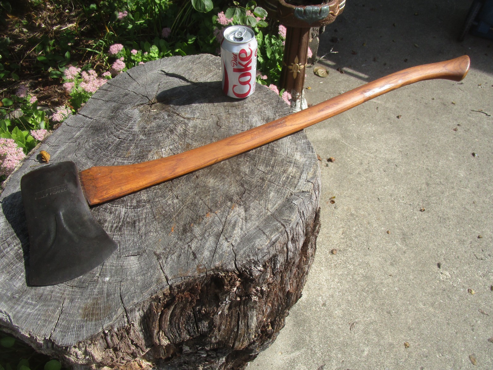 Vintage TRUE TEMPER KELLY PERFECT Axe Reinforced Cheeks Original Hardwood Handle Vintage TRUE TEMPER KELLY PERFECT Axe Reinforced Cheeks Original Hardwood Handle
