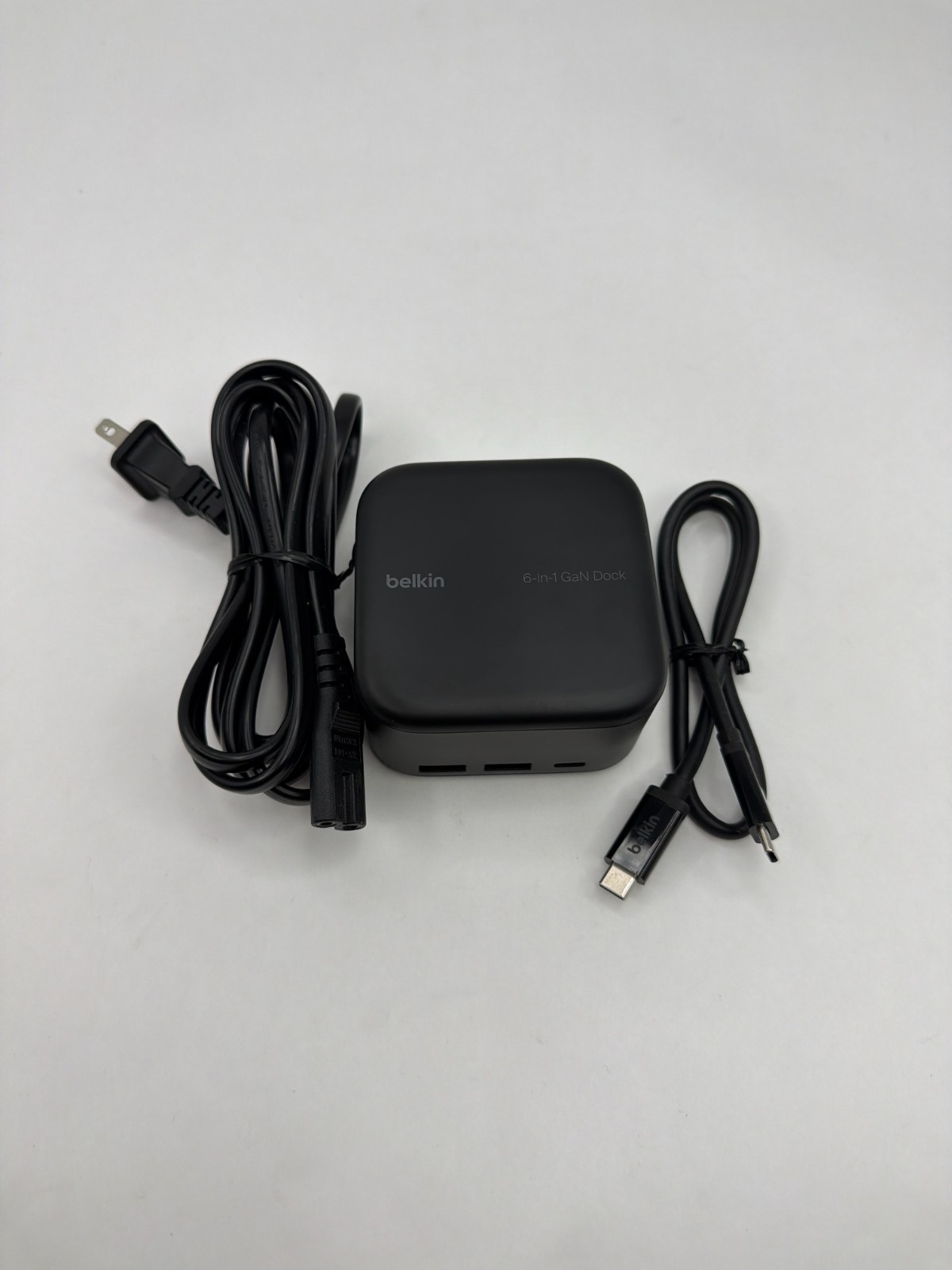 Belkin Universal USB-C Docking Station HDMI RJ45 USB-A 130W GaN Power Macbook Belkin Universal USB-C Docking Station HDMI RJ45 USB-A 130W GaN Power Macbook