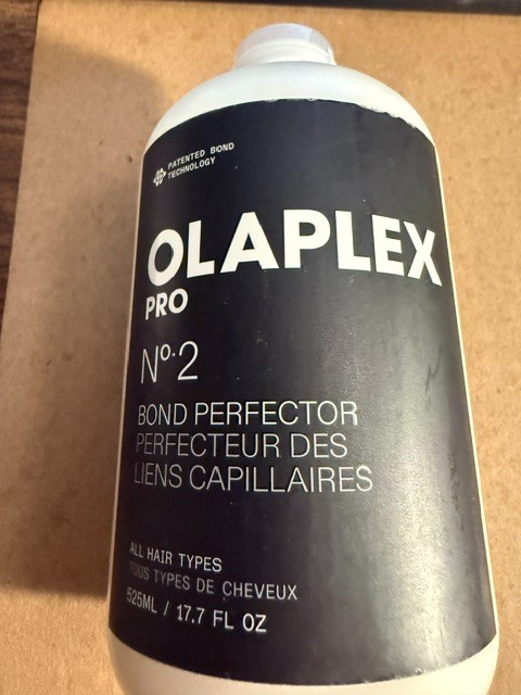 OLAPLEX Pro No.2 BOND PERFECTOR 17.75 oz SEALED/NEW OLAPLEX Pro No.2 BOND PERFECTOR 17.75 oz SEALED/NEW