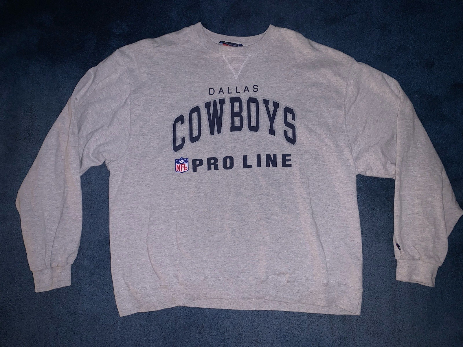 Vintage 90’s Dallas Cowboys Champion Crewneck Sweatshirt Pro Line Gray Size XXL Vintage 90’s Dallas Cowboys Champion Crewneck Sweatshirt Pro Line Gray Size XXL