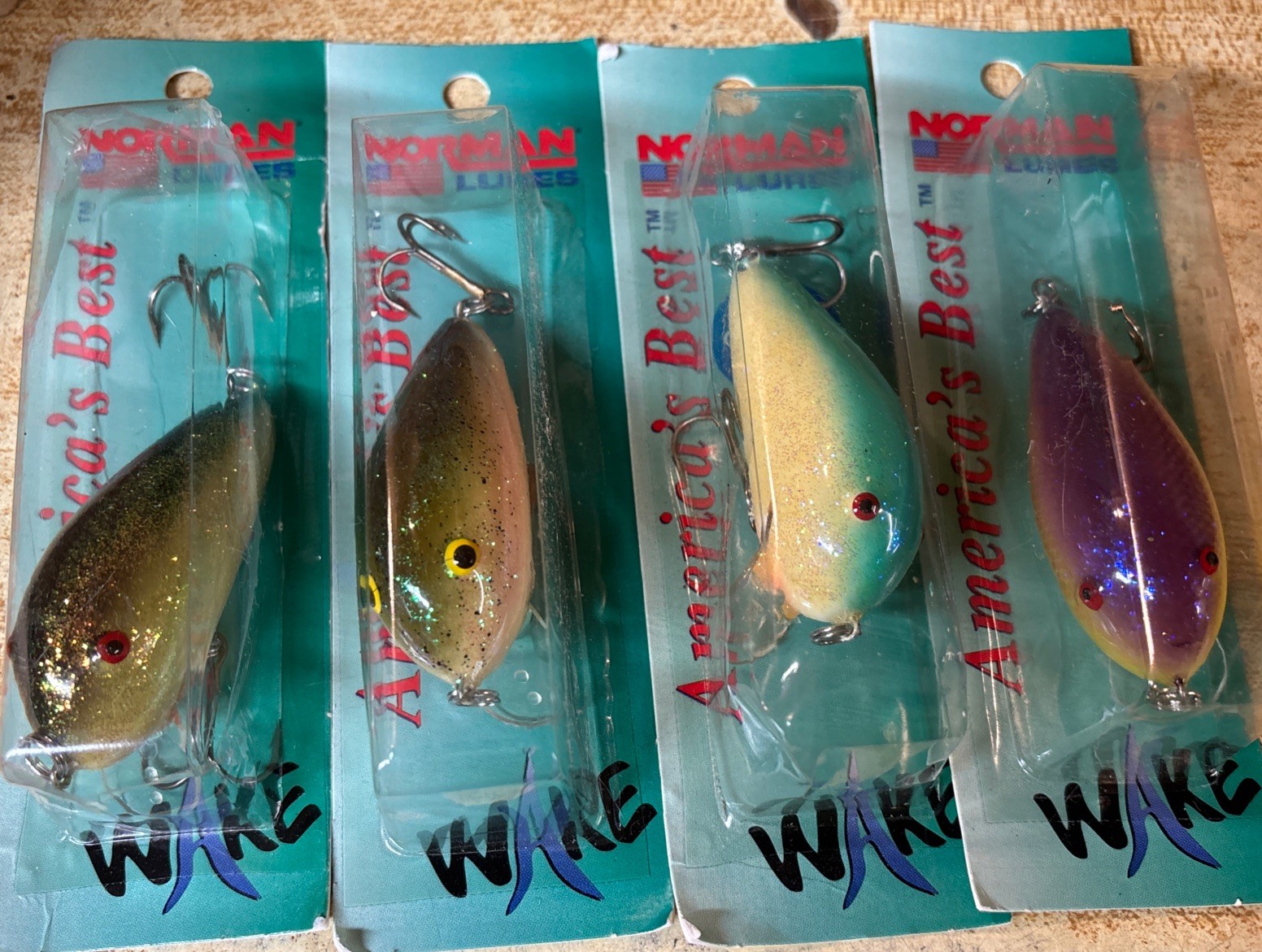 4 Vintage Norman Lures Wake N Gelcoat Crankbaits Gamakatsu Trebles 4 Vintage Norman Lures Wake N Gelcoat Crankbaits Gamakatsu Trebles