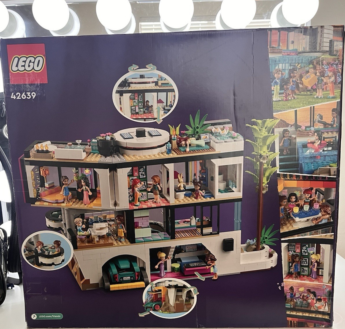 LEGO Friends Andrea's Modern Mansion 42639 2275pcs Complete Boxed Set LEGO Friends Andrea's Modern Mansion 42639 2275pcs Complete Boxed Set