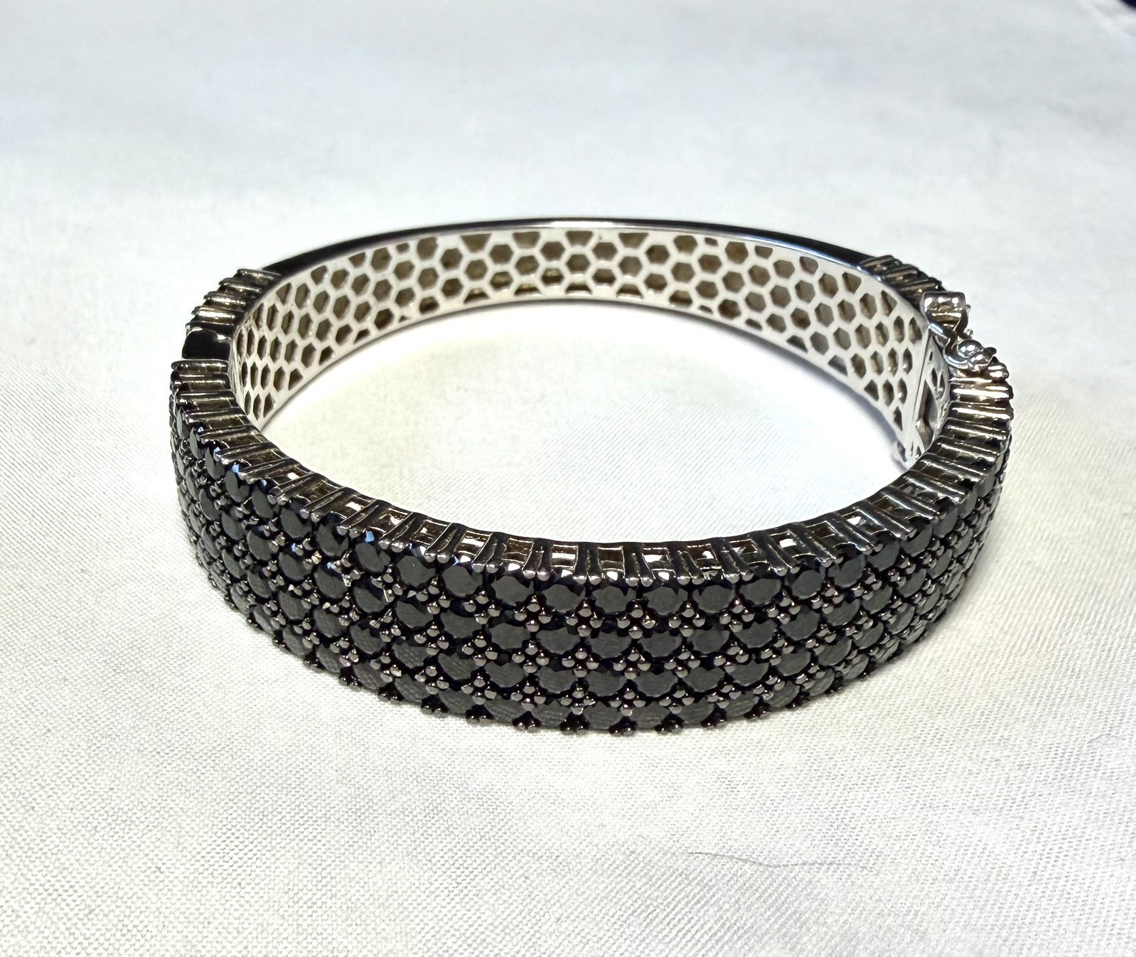 QVC/JTV BBJ Black Spinel Pave Set Sterling Sliver 925 Hinged Cuff Bracelet 7” 