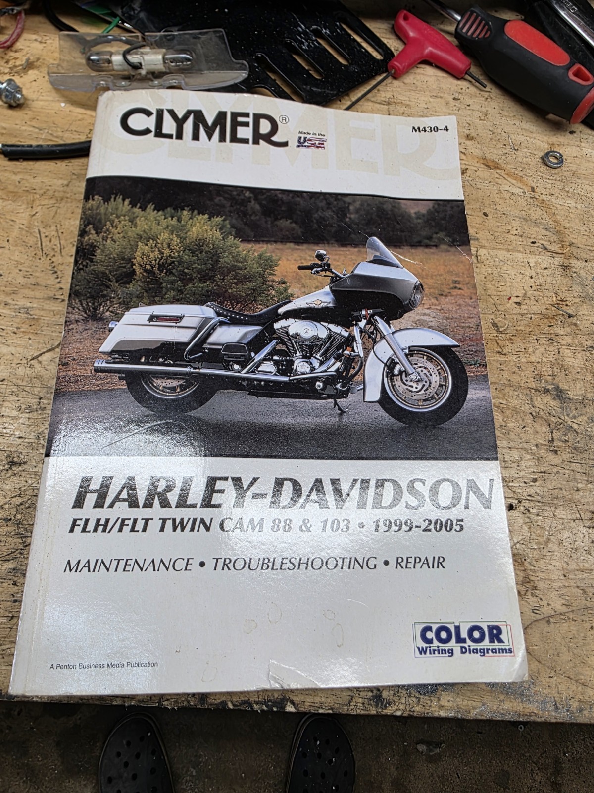 2005 Clymer Harley Davidson Road King Motorcycle Service Repair Manual M430-4
