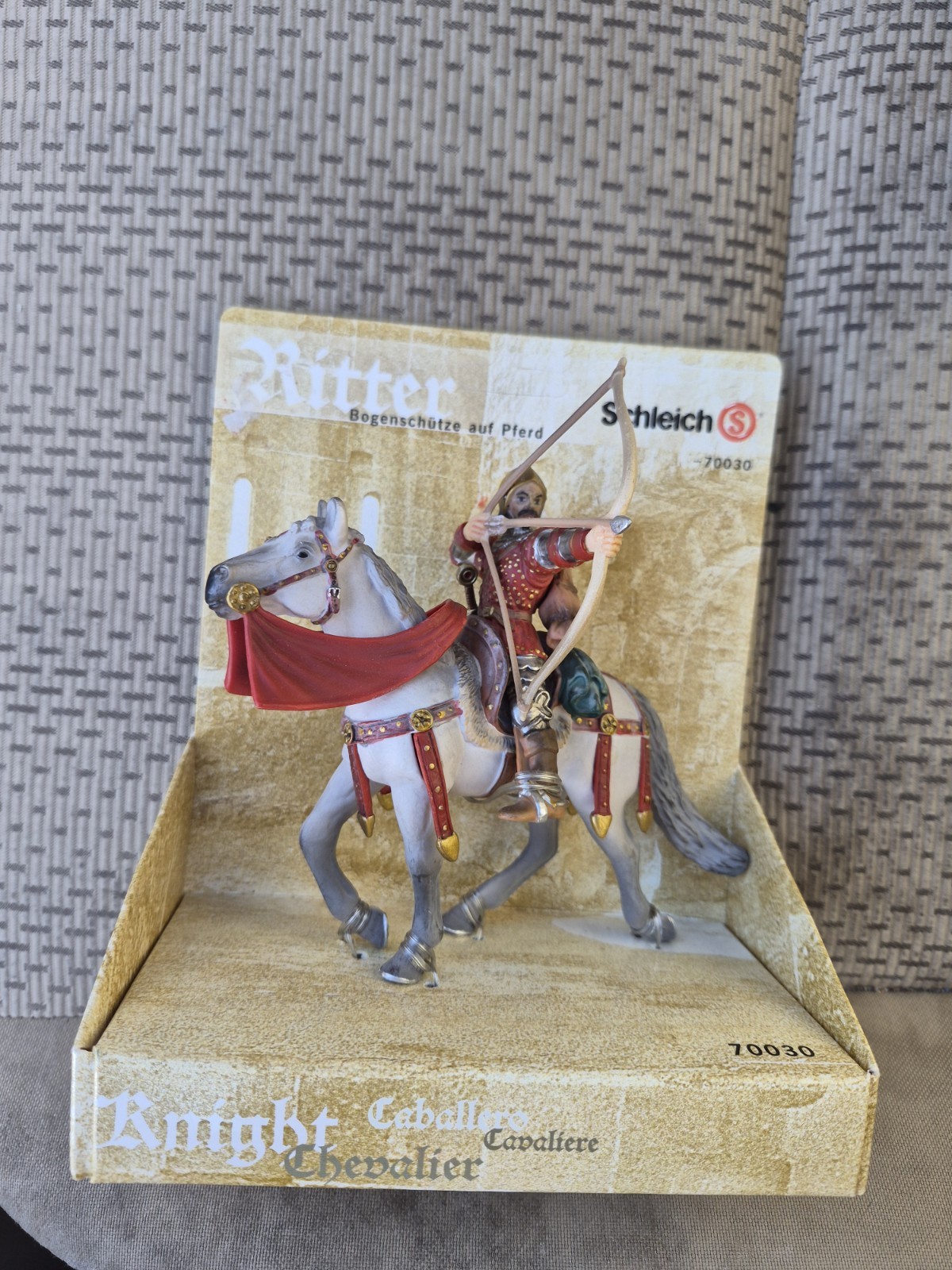 Vintage Schleich Ritter Knight & Horse  #70030 Figure New