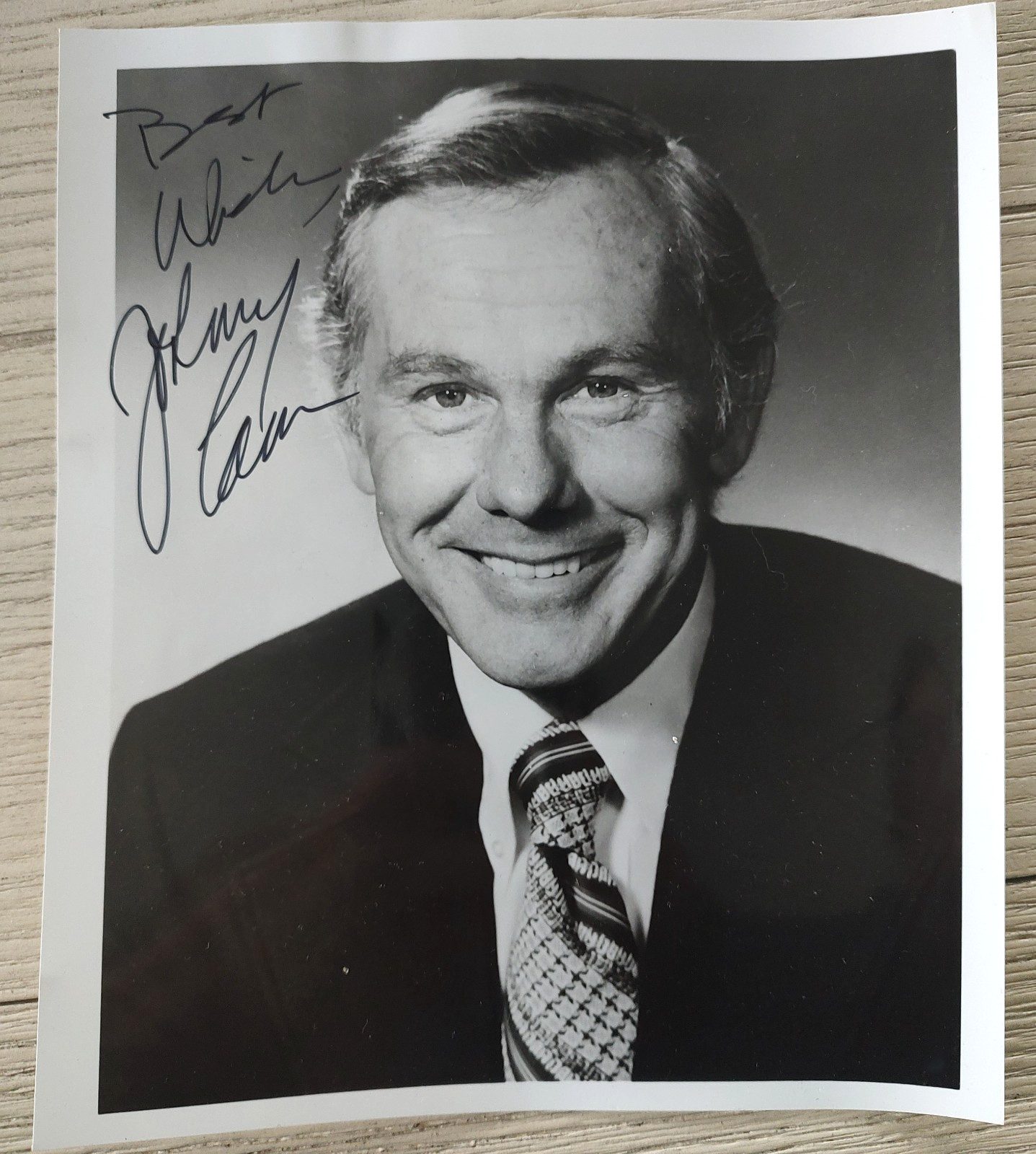 JOHNNY CARSON SIGNED 8X10 PHOTO c1970s TONIGHT SHOW