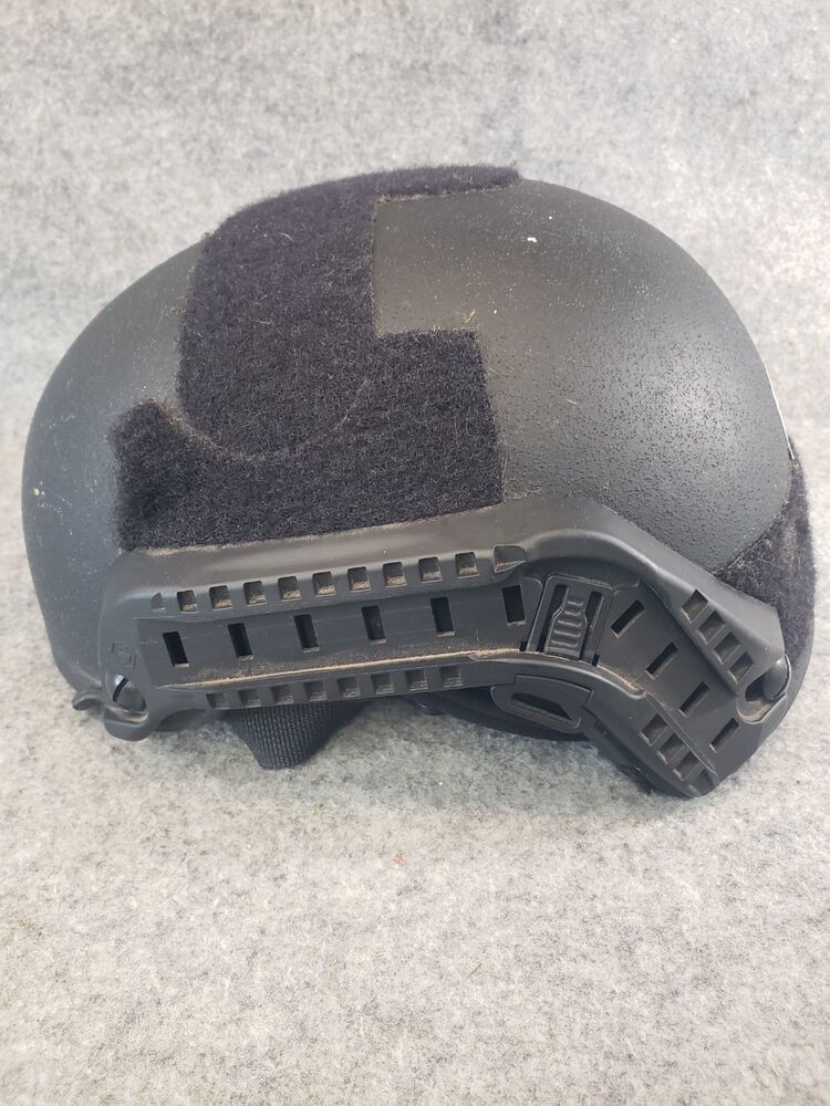 SHELLBACK TACTICAL STRIKER ACHHC - D30 TRUST STEALTH HELMET, SIZE LARGE, LEVEL I