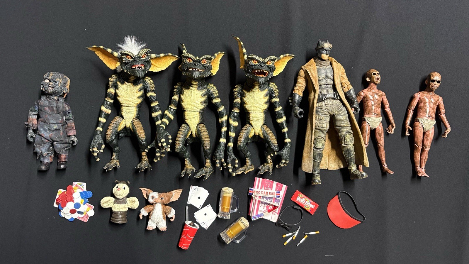 NECA And Mcfarlane Figure Lot Gremlins Chucky Batman Evil Dead With Accessories