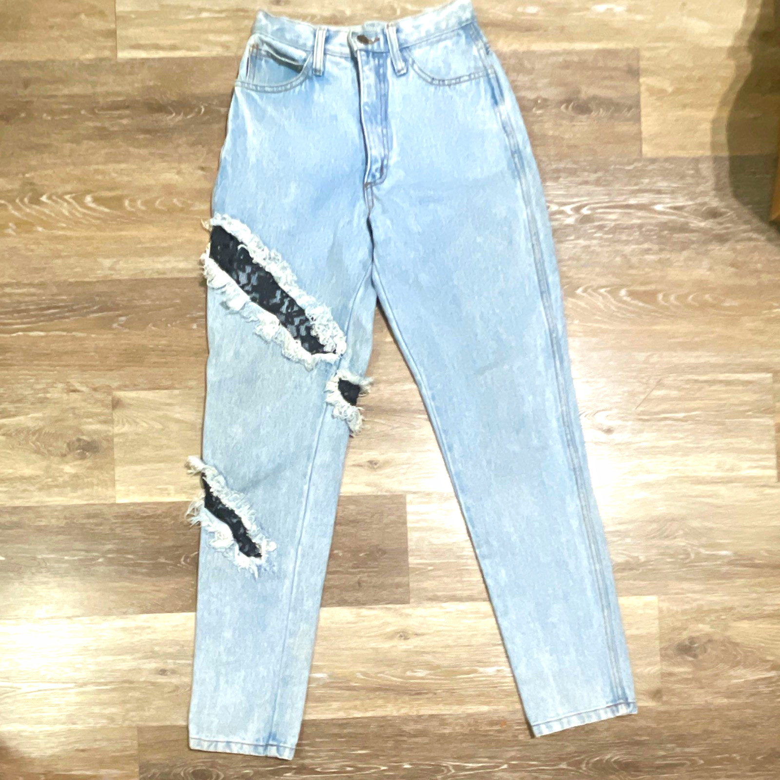 ULTRA ULTRA RARE VINTAGE Frederick\'s of Hollywood JEANS size 3-4 light w/lace ULTRA ULTRA RARE VINTAGE Frederick\'s of Hollywood JEANS size 3-4 light w/lace