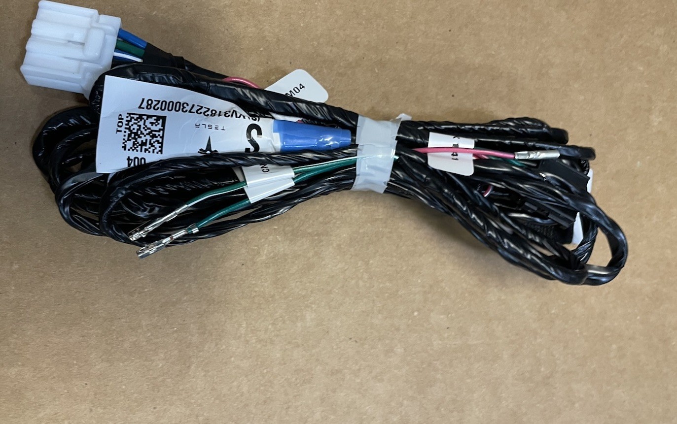 NEW OEM 12-15 TESLA MODEL S WIRE HARNESS TPMS ADAPTER 1056262-00-B