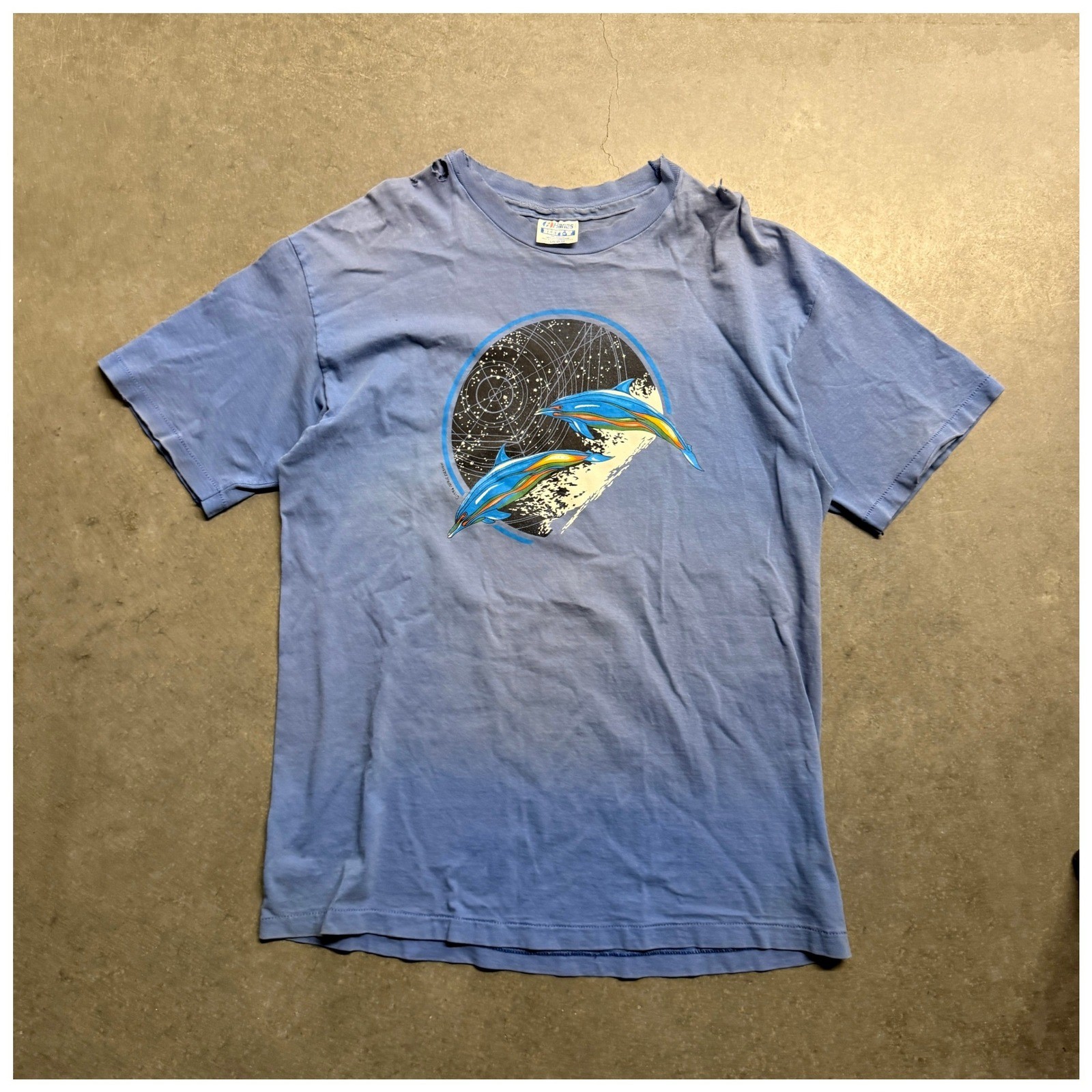 Vintage 1986 Hanes Beefy-T Dolphin Graphic Shirt Mens Large Single Stitch Blue