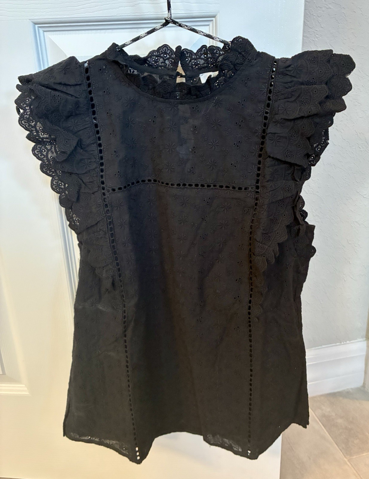 Tyler Boe Rita S/S Top-Ruffled Collar & Shoulders-Sz 0-NWT-Runs large-Fast