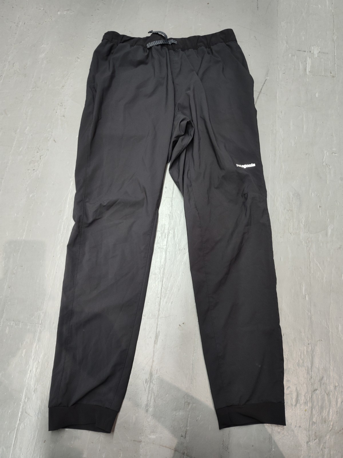 Patagonia Terrebonne Joggers Size M Black Lightweight Hiking Running FA22 24540