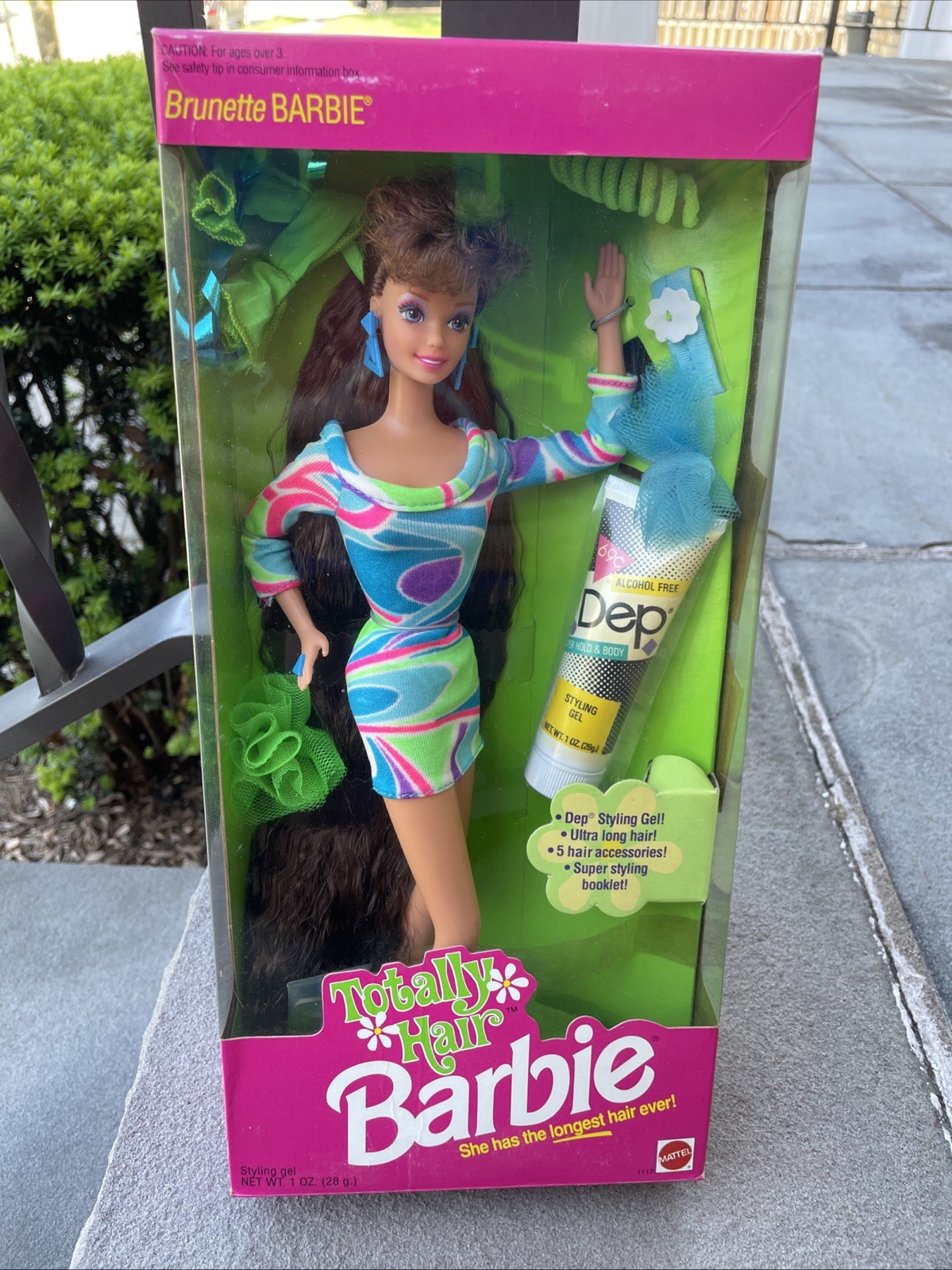 1991 Rare Vintage Totally Hair Brunette Barbie 1117 NRFB NIB HTF