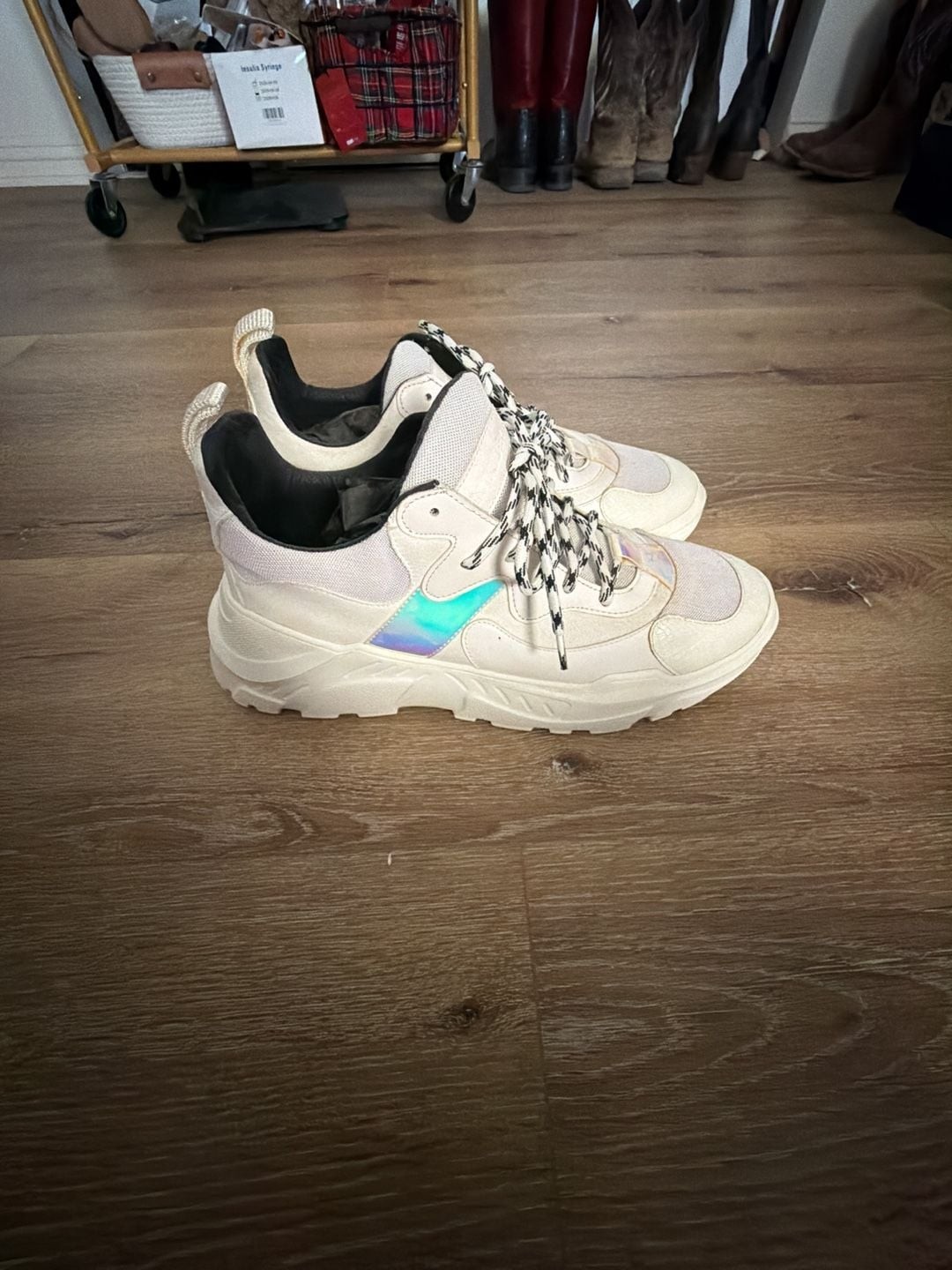 John Geiger 003 White/Pearl Sneakers John Geiger 003 White/Pearl Sneakers