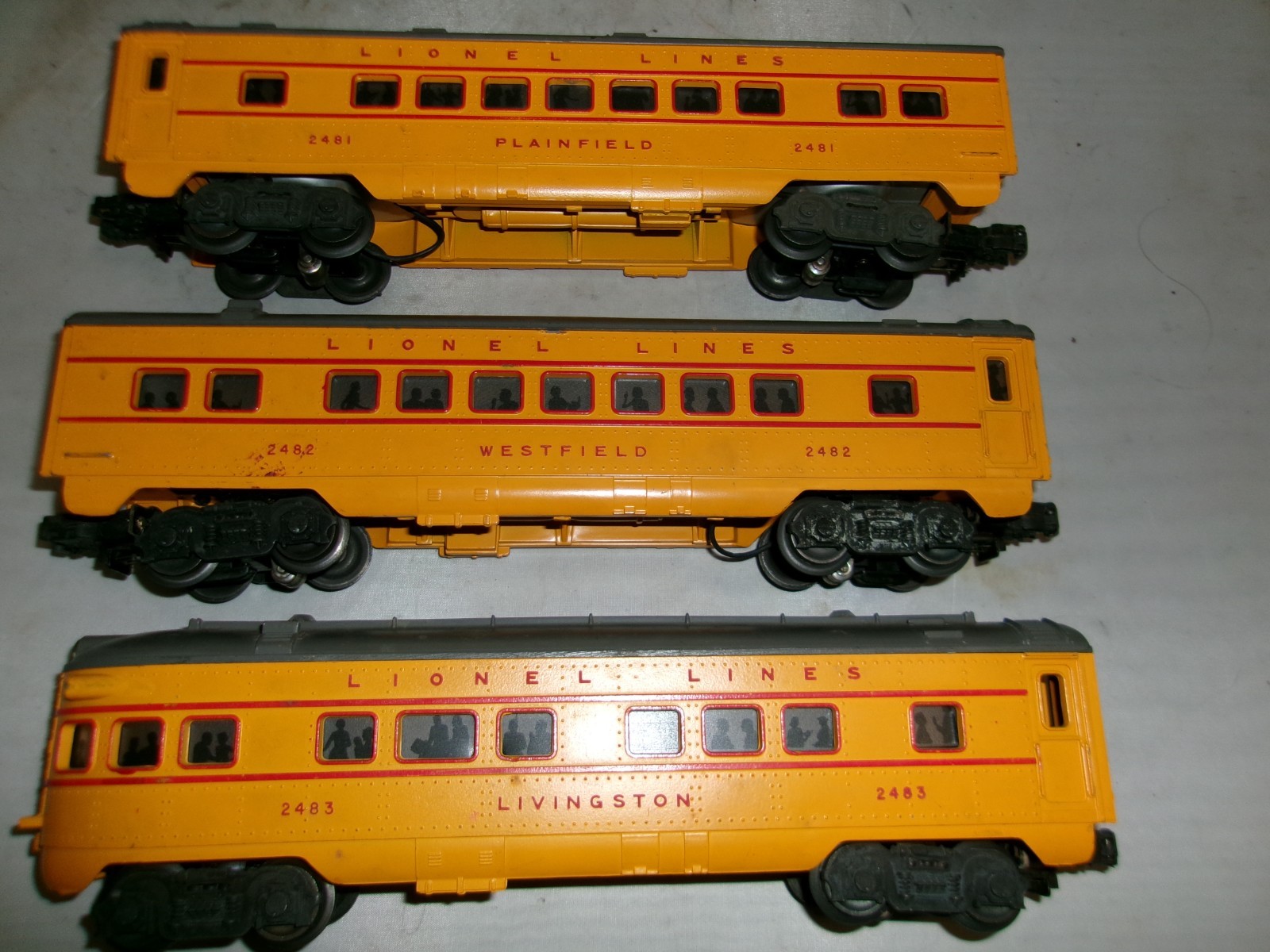 Lionel Postwar Anniversay passenger set of 2481 2482 2483 , very clean c7 c1950 Lionel Postwar Anniversay passenger set of 2481 2482 2483 , very clean c7 c1950