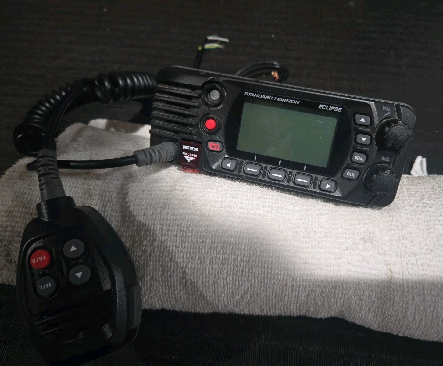 Standard Horizon Eclipse GX1400GPS Marine VHF Radio 