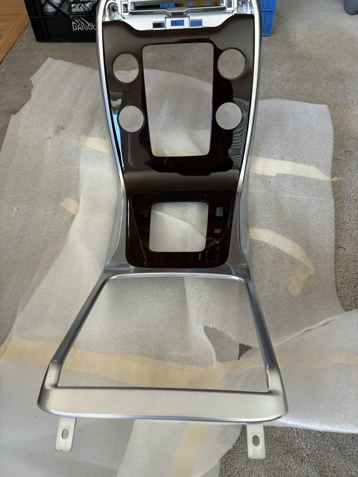 New NOS OEM VOLVO S80 V70 XC70 2012 2013 2014 2015 WOOD CONSOLE TRIM 31291374 New NOS OEM VOLVO S80 V70 XC70 2012 2013 2014 2015 WOOD CONSOLE TRIM 31291374