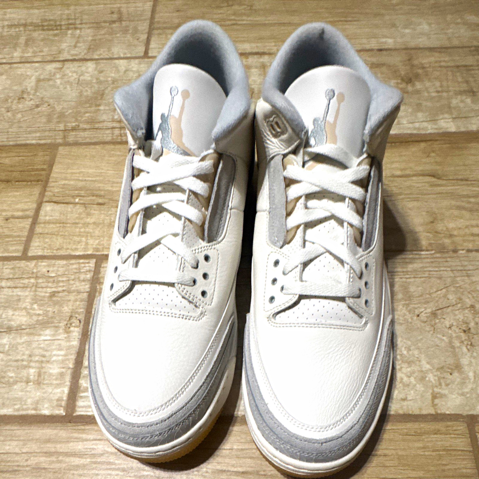 Jordan Air Jordan 3 Mid Top Leather Lace-Up Sneakers White/Gray Men\'s