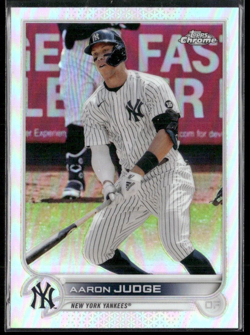 2022 Topps Chrome - Aaron Judge #99 Prism Refractor