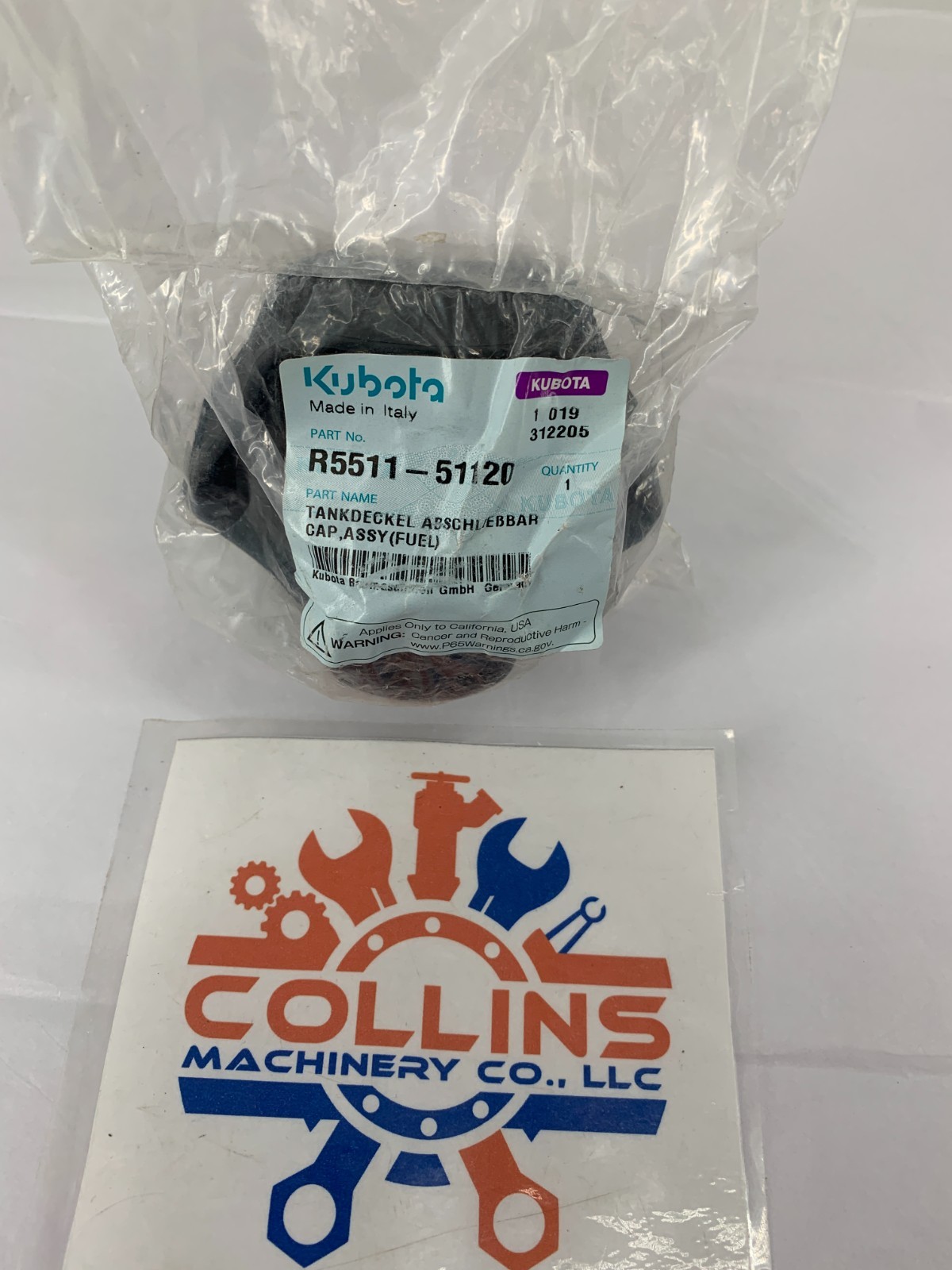 Kubota R5511-51120 Fuel Tank Cap Kubota R5511-51120 Fuel Tank Cap