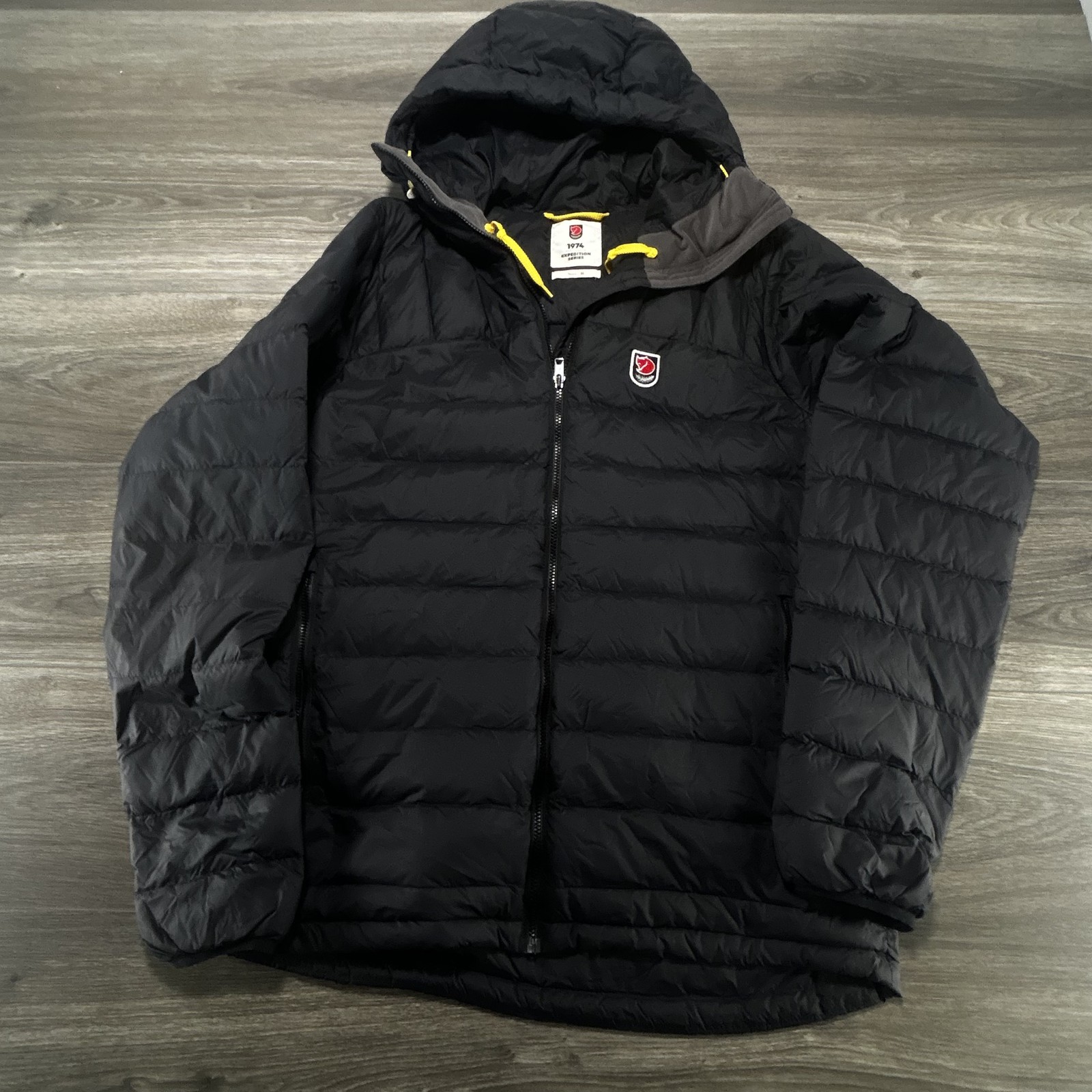 Fjallraven 1974 Expedition Down Jacket Mens Medium Black Hooded Down Puffer EUC
